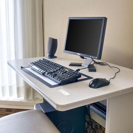 סאלינה Americas Best Value Inn מראה חיצוני תמונה