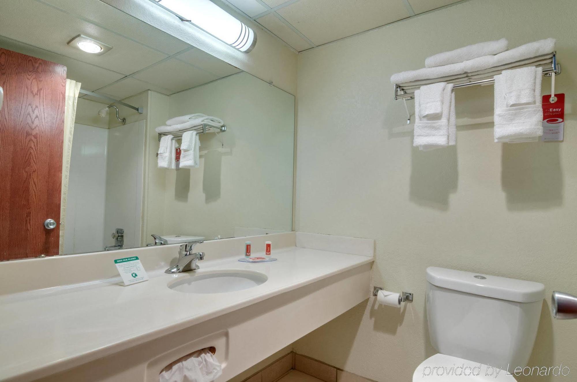 סאלינה Americas Best Value Inn מראה חיצוני תמונה