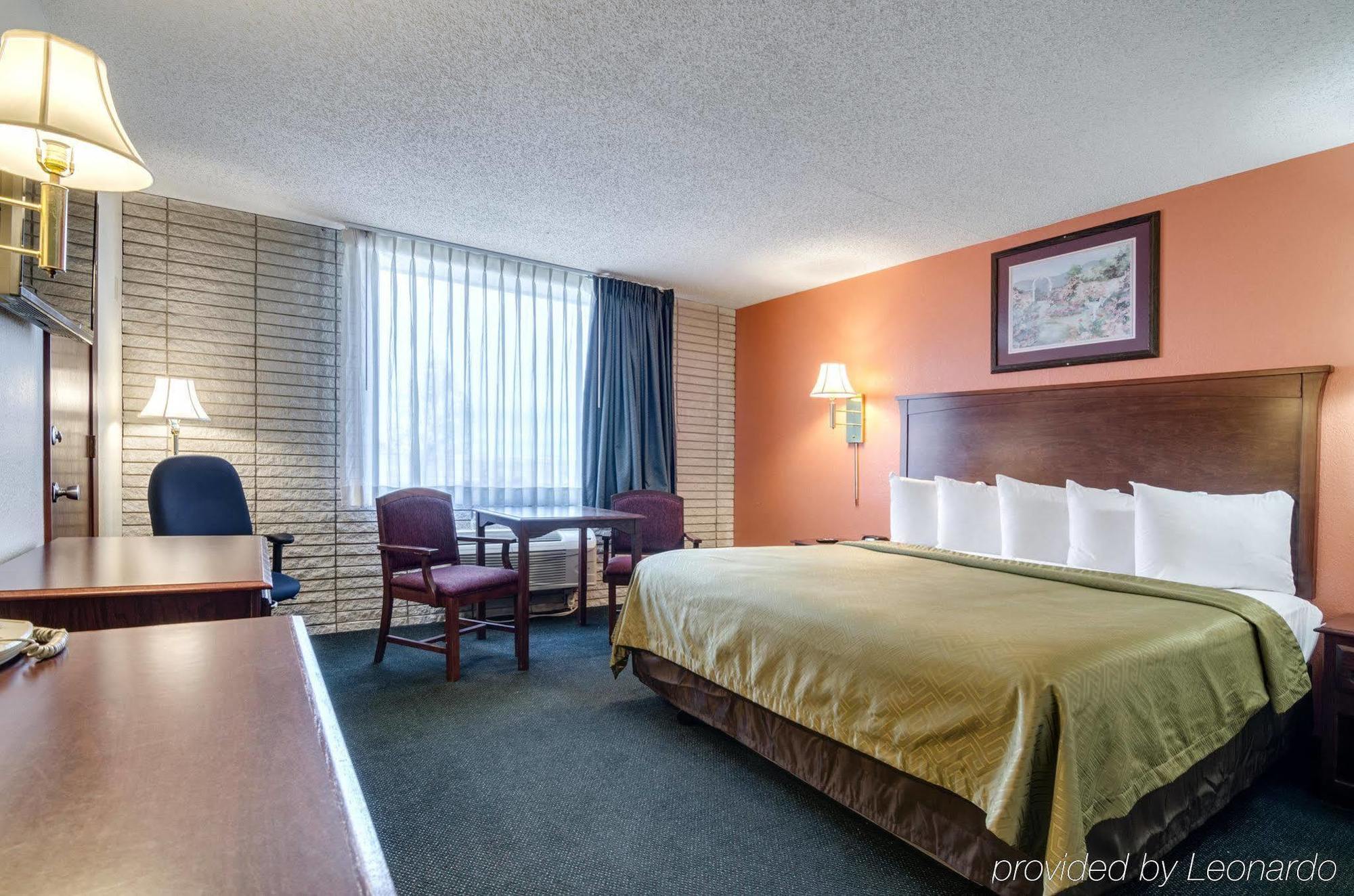 סאלינה Americas Best Value Inn מראה חיצוני תמונה